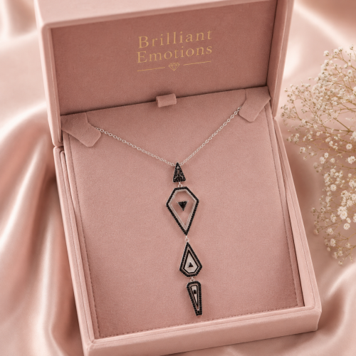 Damen Collier mit schwarzen Zirkonia in Diamantoptik